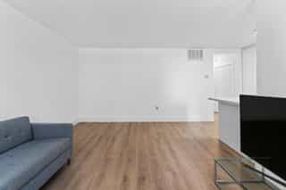 /assets/img/jayvil/projects/apartament-miami/3.jpg