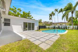 /assets/img/jayvil/projects/casa-byscayne-park/key18.jpg
