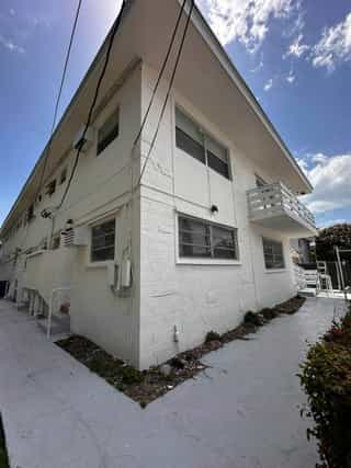 /assets/img/jayvil/projects/miamibeach-condominio/14.JPG