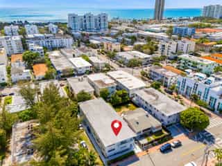 /assets/img/jayvil/projects/miamibeach-condominio/3.jpg